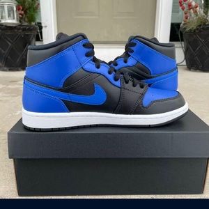 Royal Blue Jordan 1s